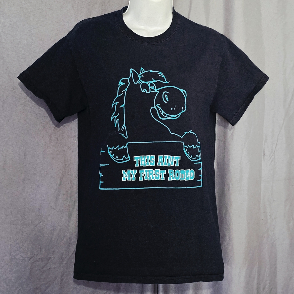 Gildan This Aint My First Rodeo Western Horse Graphic Tee Black Small S